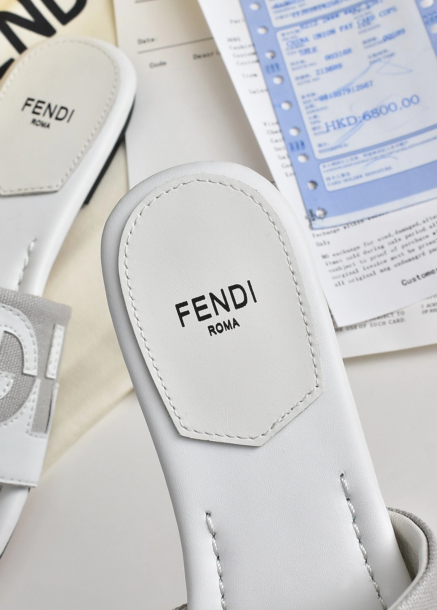 SE1059 FENDI Signature Slides / Size5-11