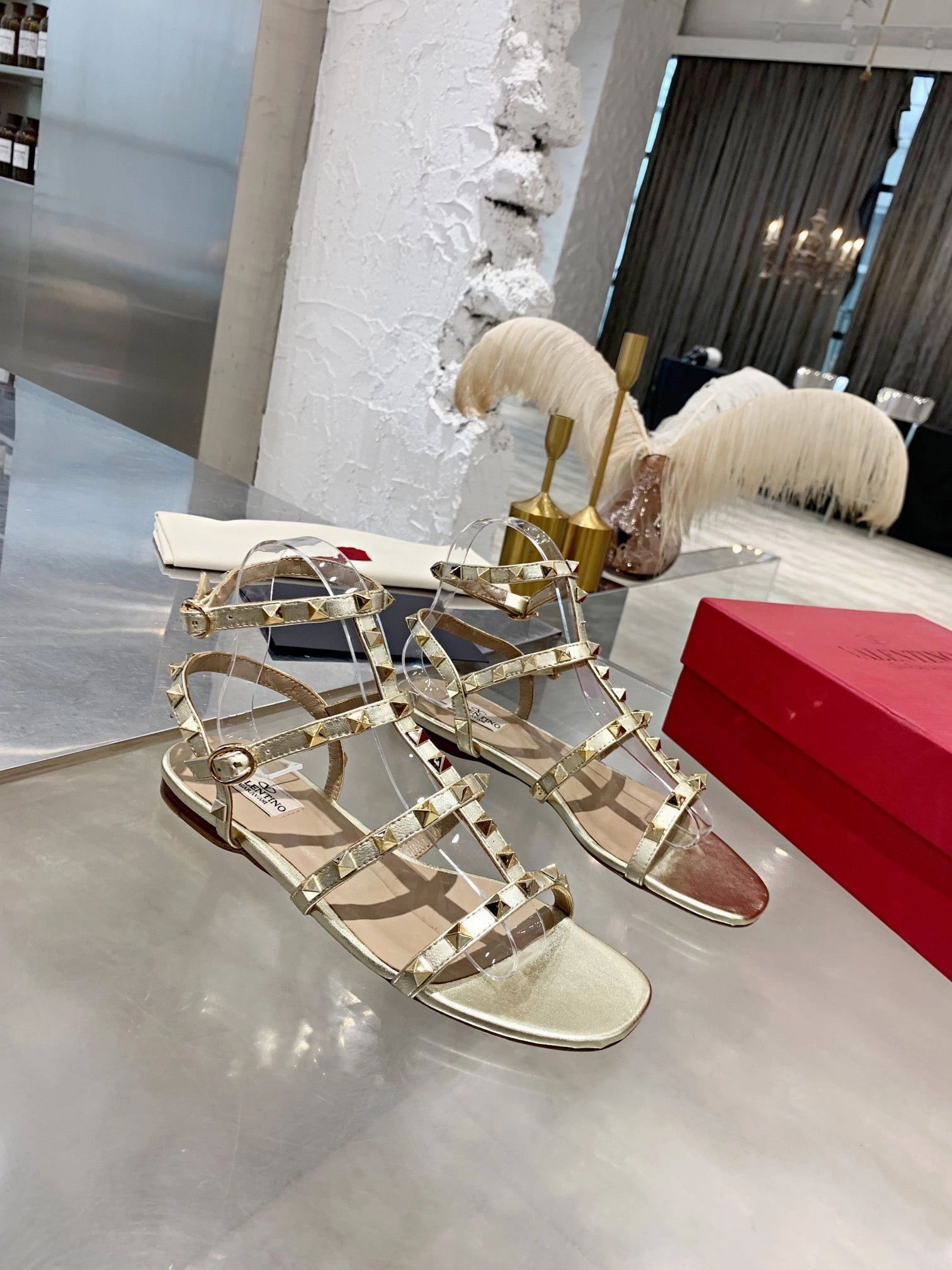 SE1131 V Rockstud Flat Calfskin Sandal with Straps / Size4-10 Pesaro Shoes Flats