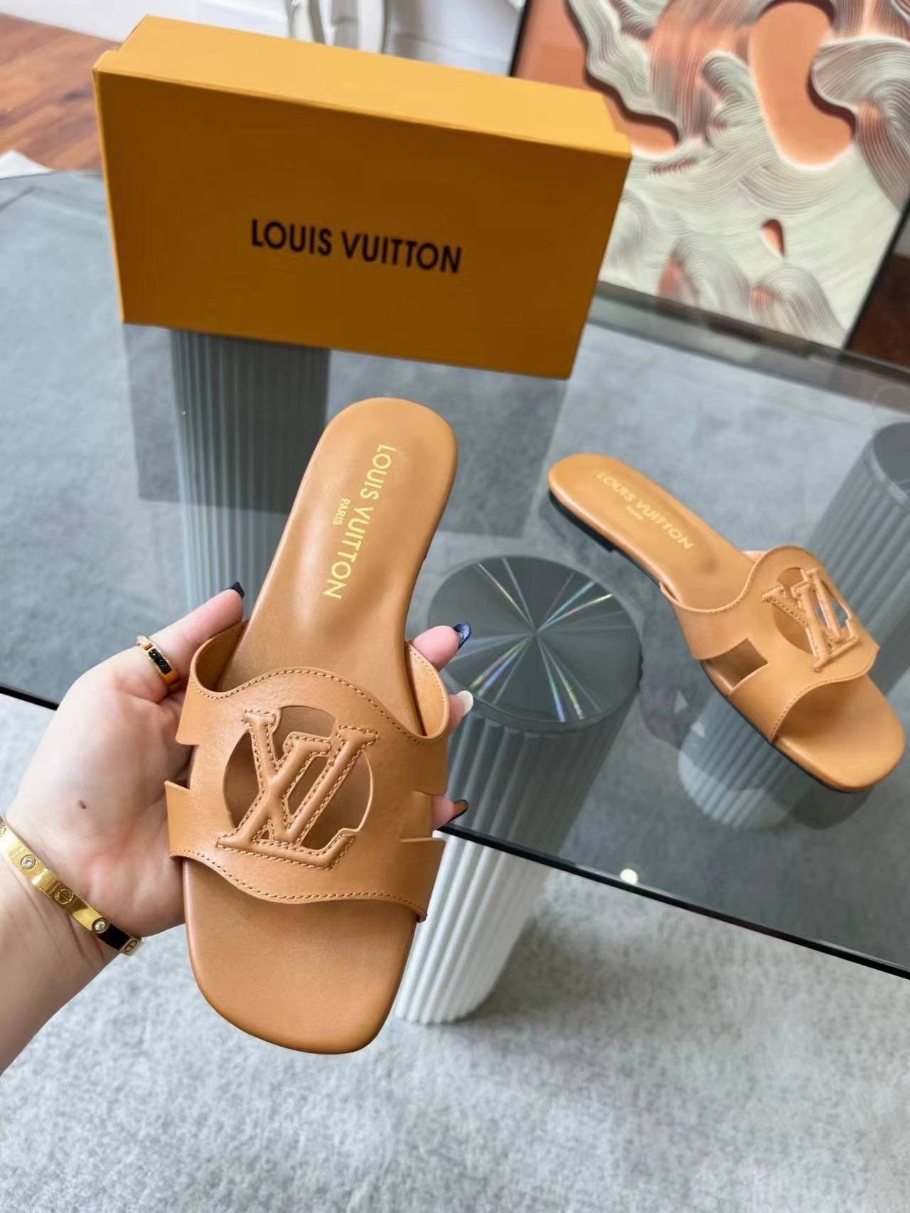 SE1139 LV Isola Flat Mule / Size5-11