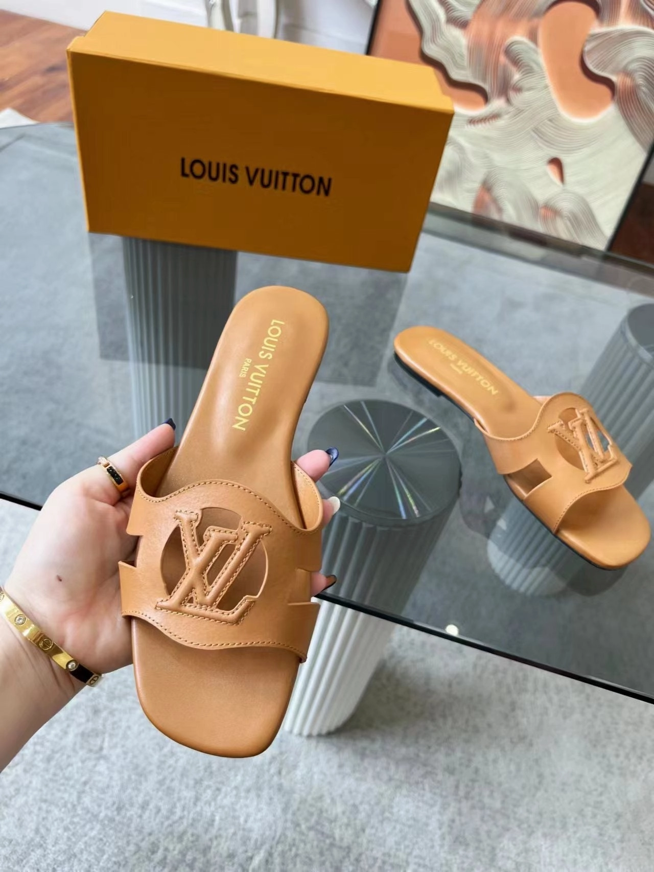 SE1139 LV Isola Flat Mule / Size5-11