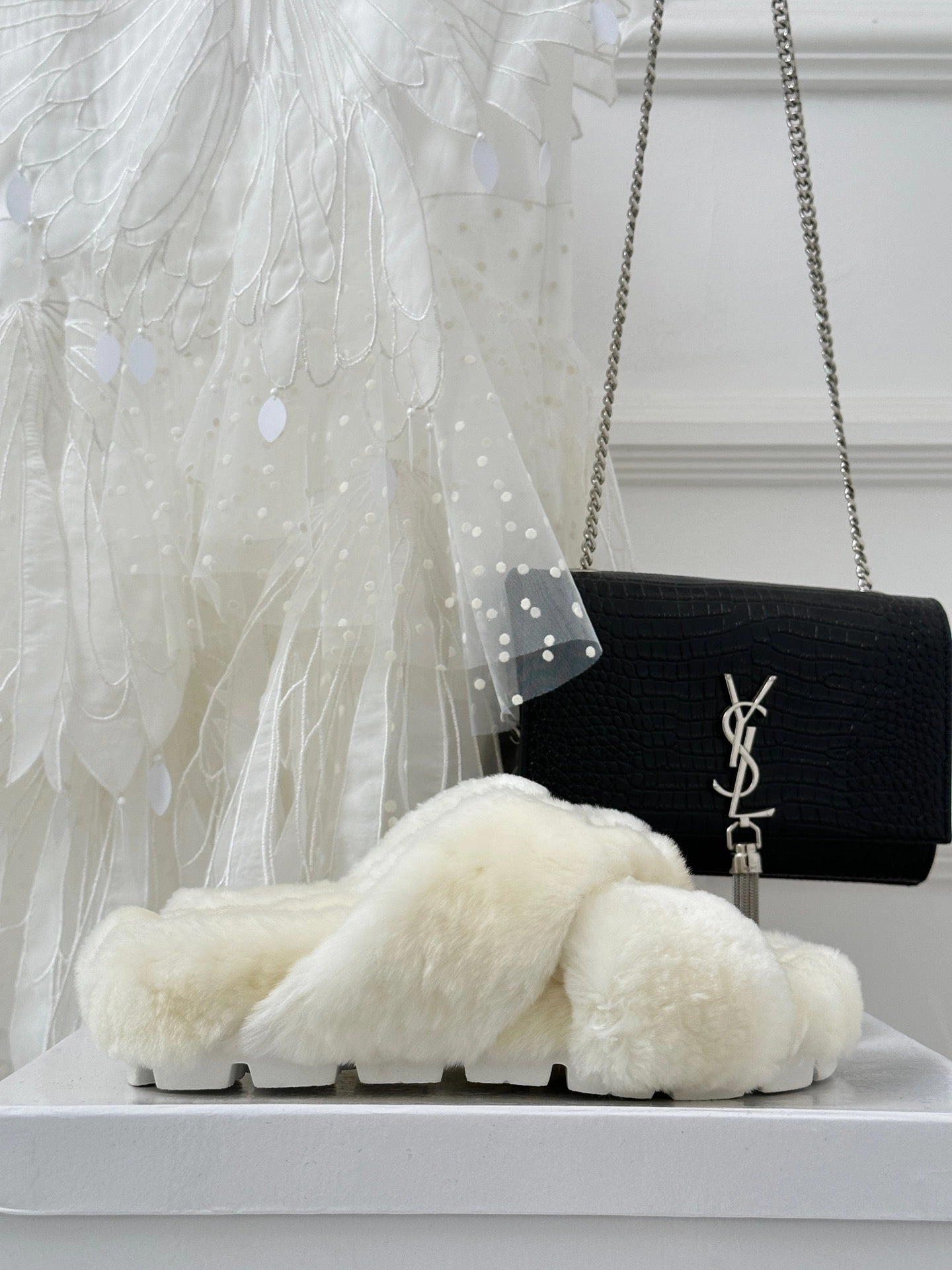 SE1175 PD Shearling Sandals / Size5-9 Semi Formal Flat Shoes