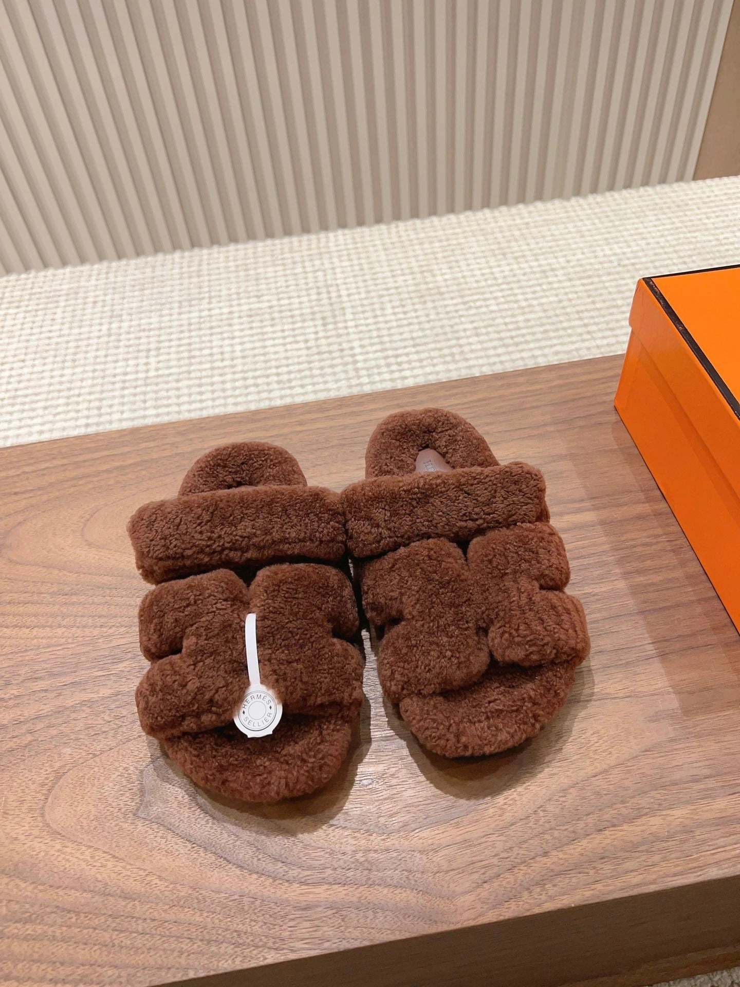 SE1231 H Chypre Sandal / Size5-10 Trendy Flat Shoes