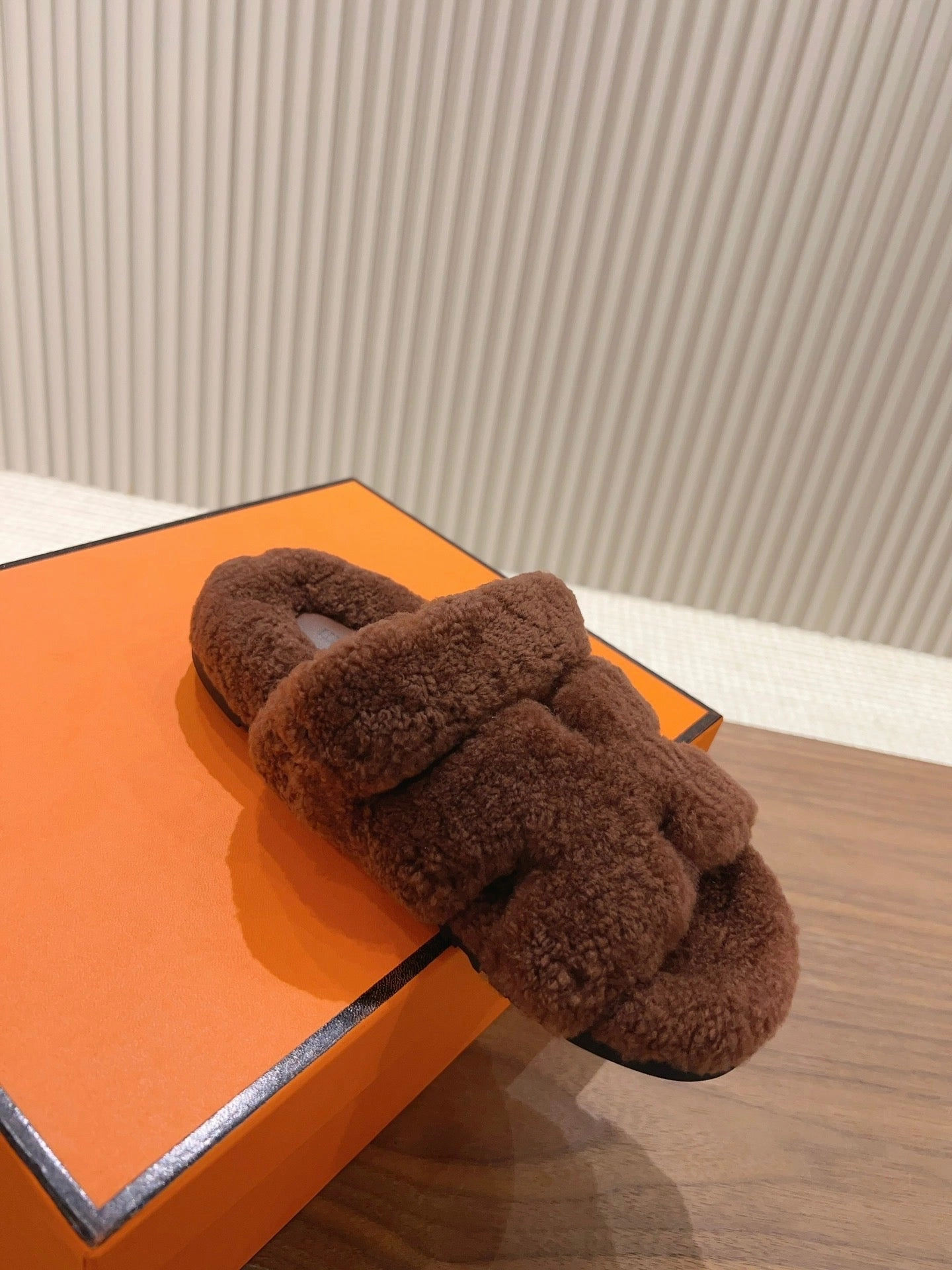 SE1231 H Chypre Sandal / Size5-10 Project Flat Shoes