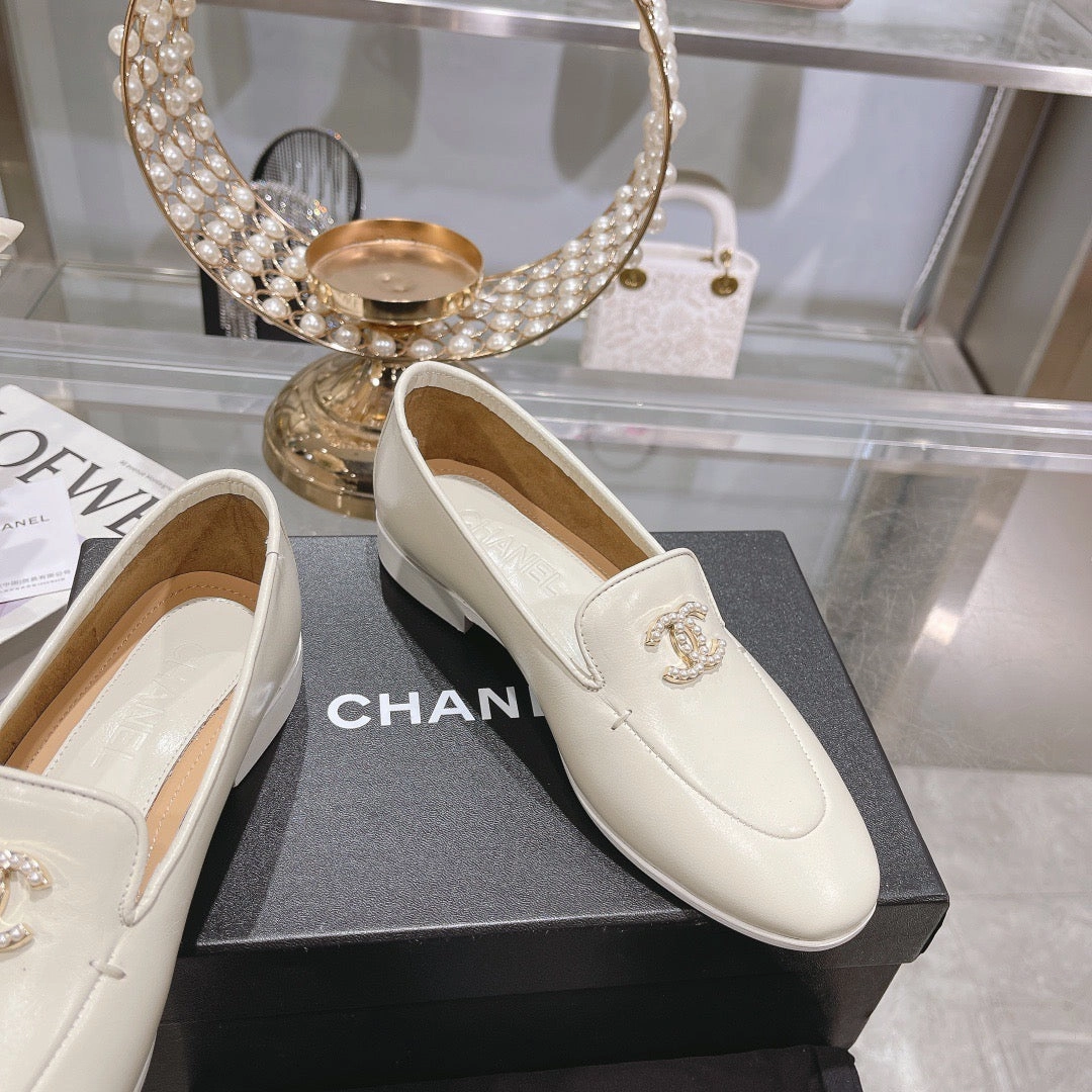 SE1250 Moccasins / Size5-10