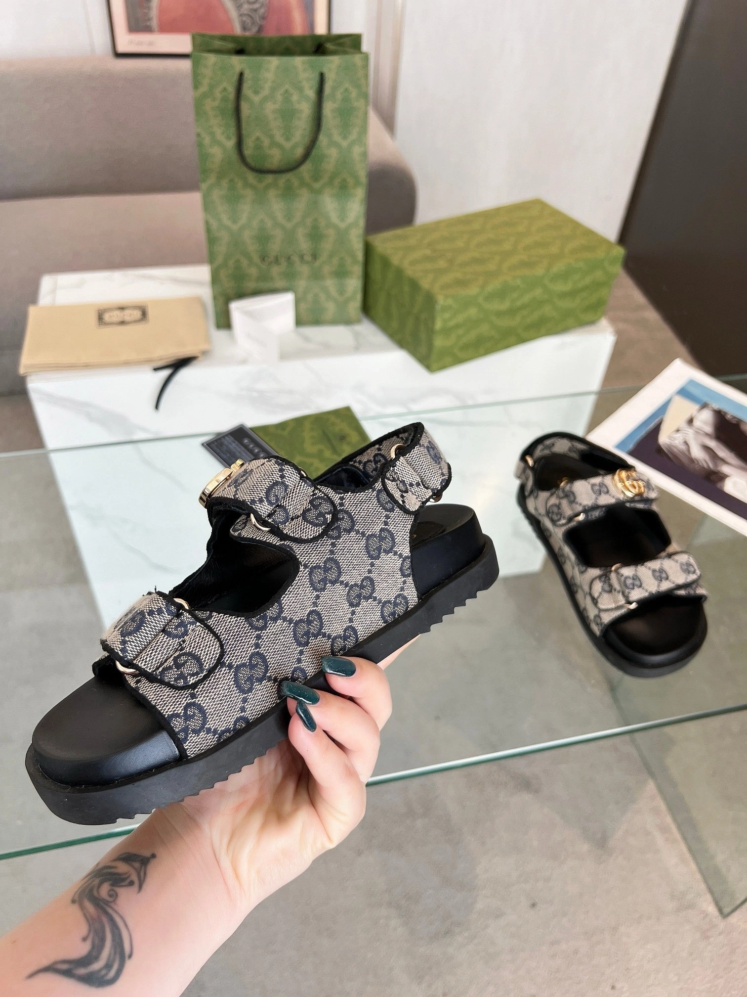 Flat Rate Shoe Box Cost SE1336 Women's Double G Sandal / Size5-11