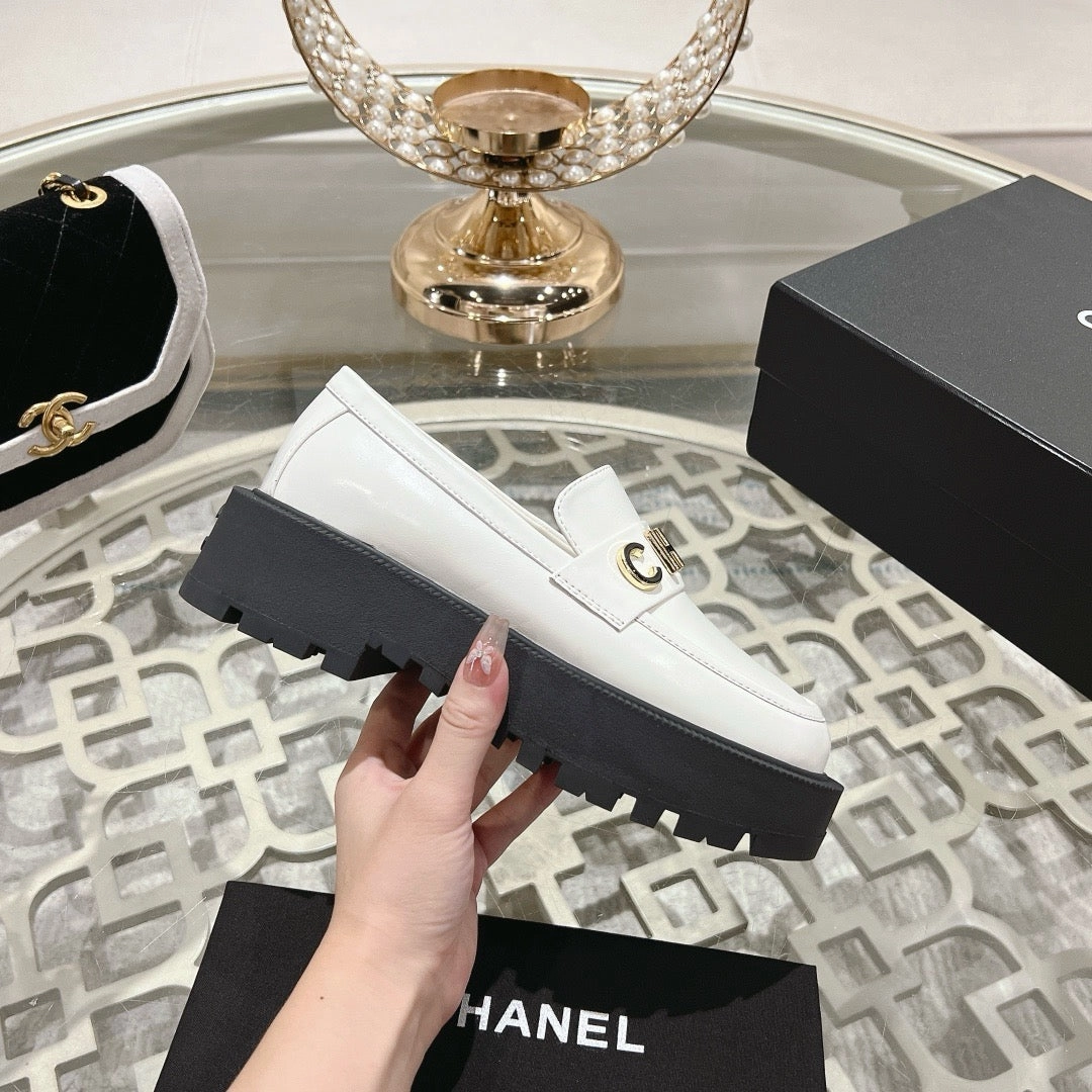 Shoes For Flat Feet Runners SE1474 Chanel Moccasins / Size5-10