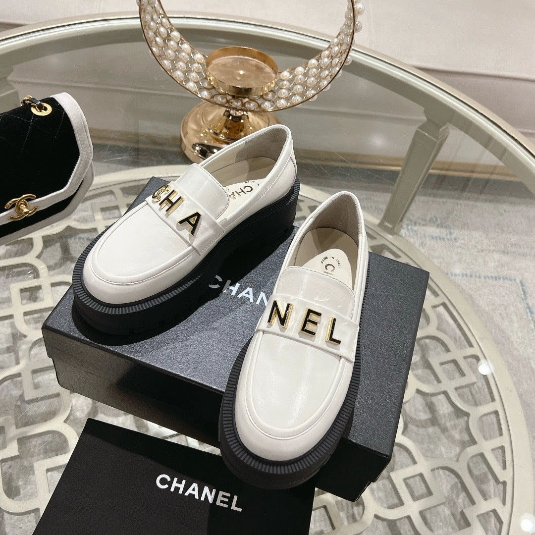 SE1474 Chanel Moccasins / Size5-10 Design Flat Shoes