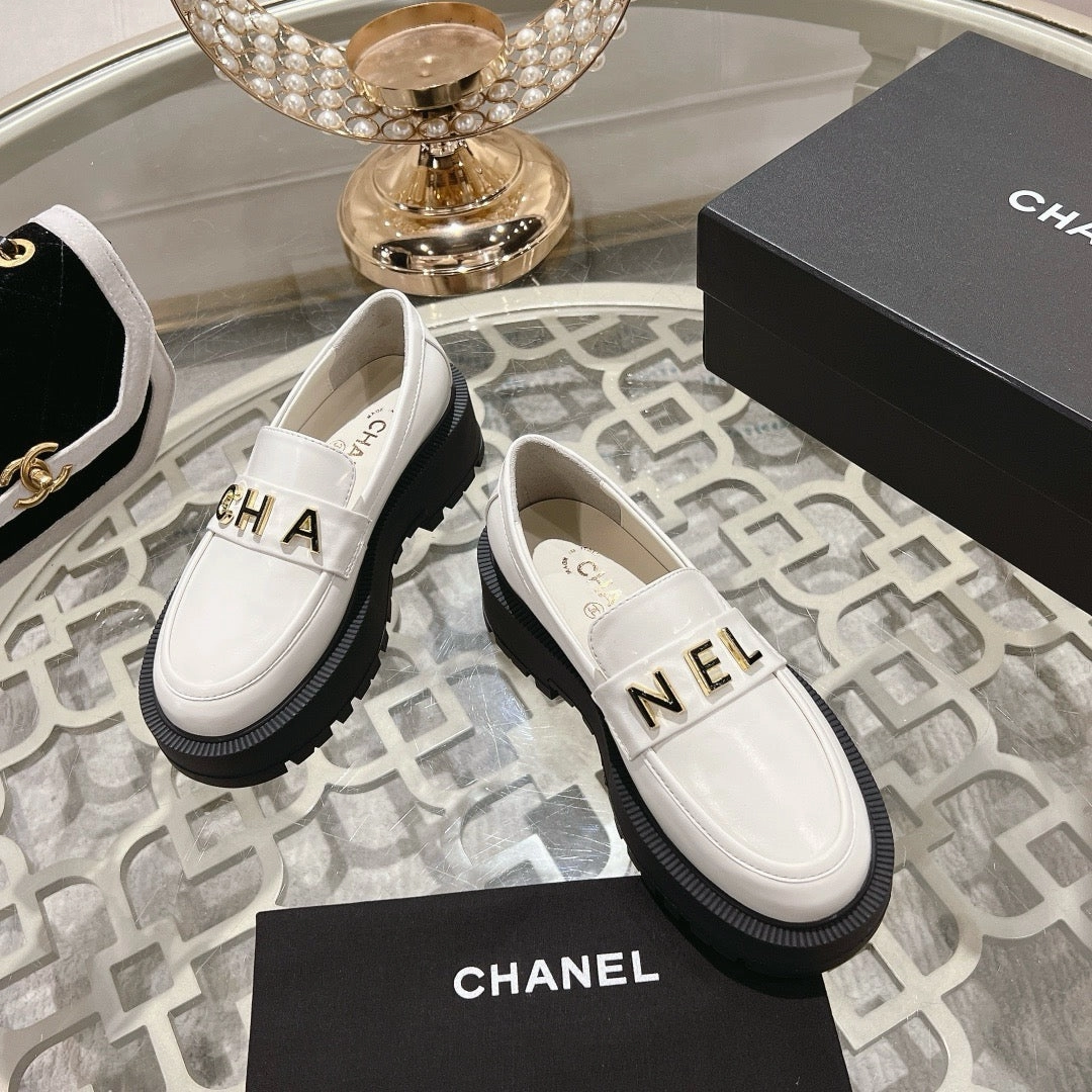 Flat Shoes For A Wedding SE1474 Chanel Moccasins / Size5-10