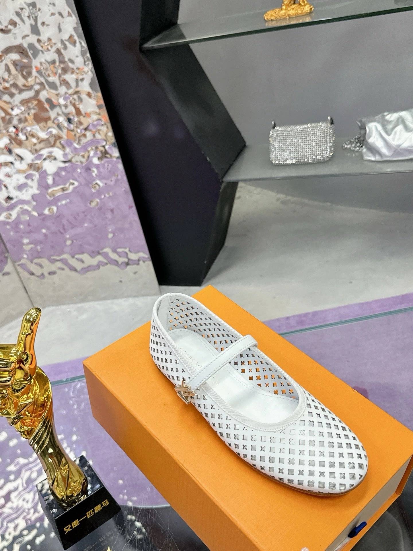 SE1614 LV Romy Flat Ballerina / Size5-11