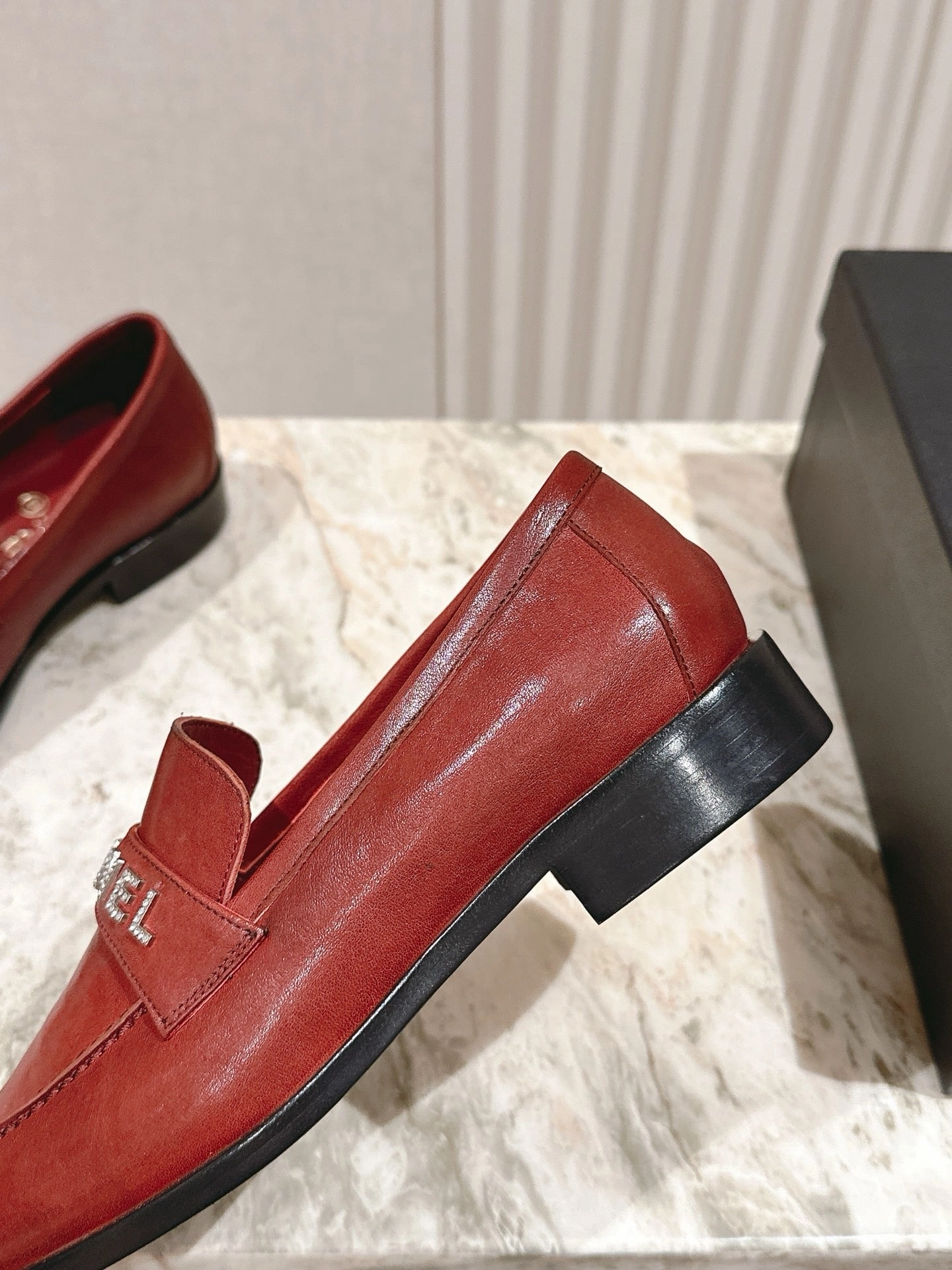 SE1709 Chanel Moccasins / Size5-11