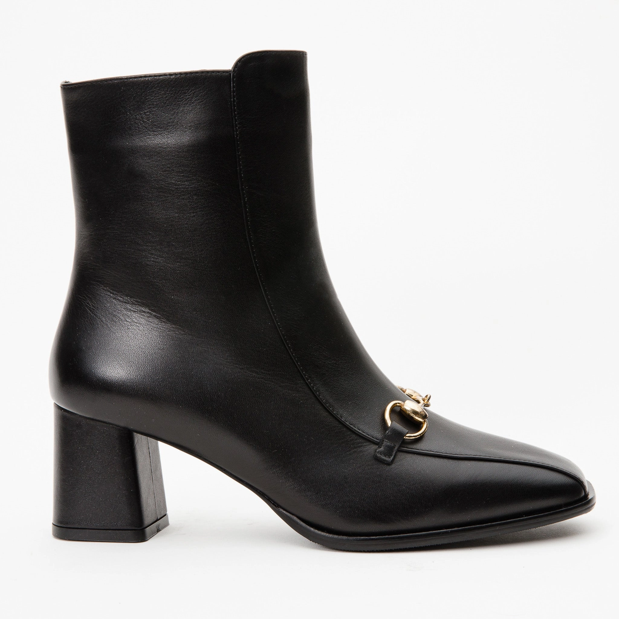 The Bukres Black Leather Block Heel Women Boot Chelsea Boots Calf