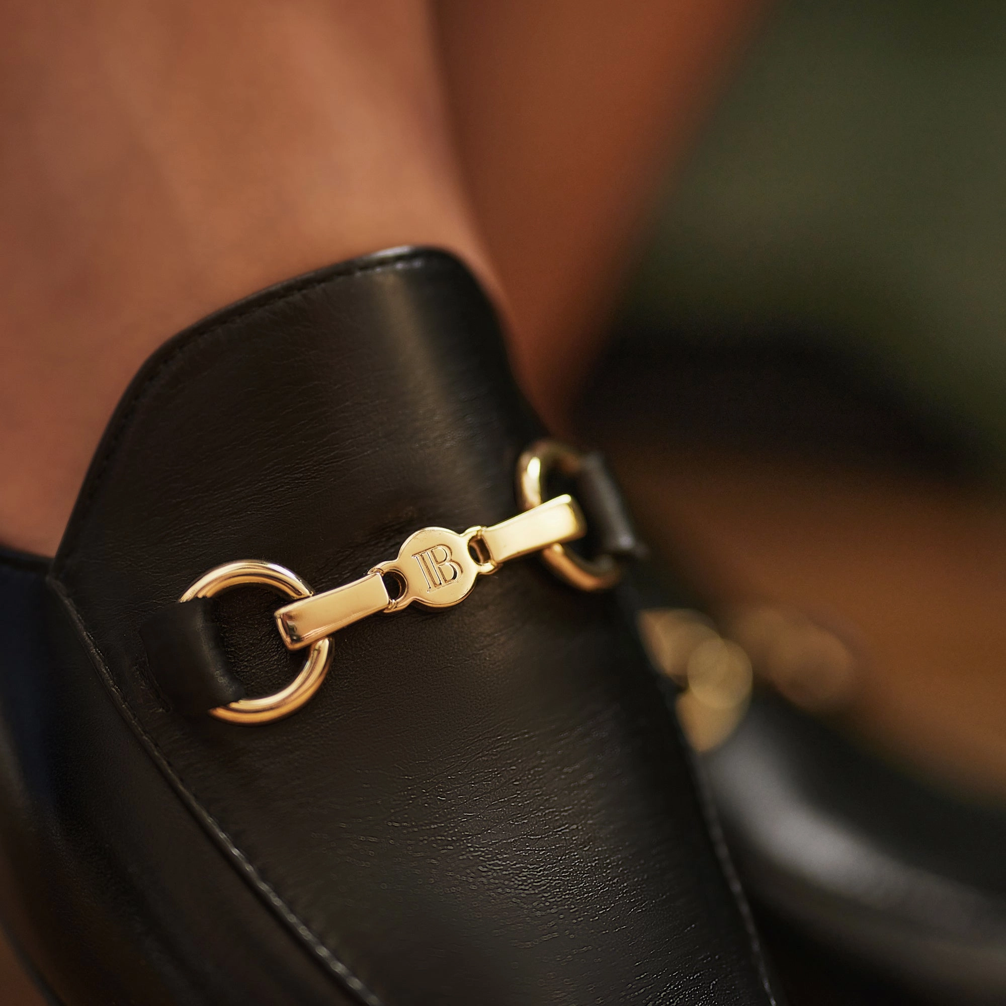 Guess Jeb Chelsea Boots Vendme Fleur black calfskin leather slipper loafers