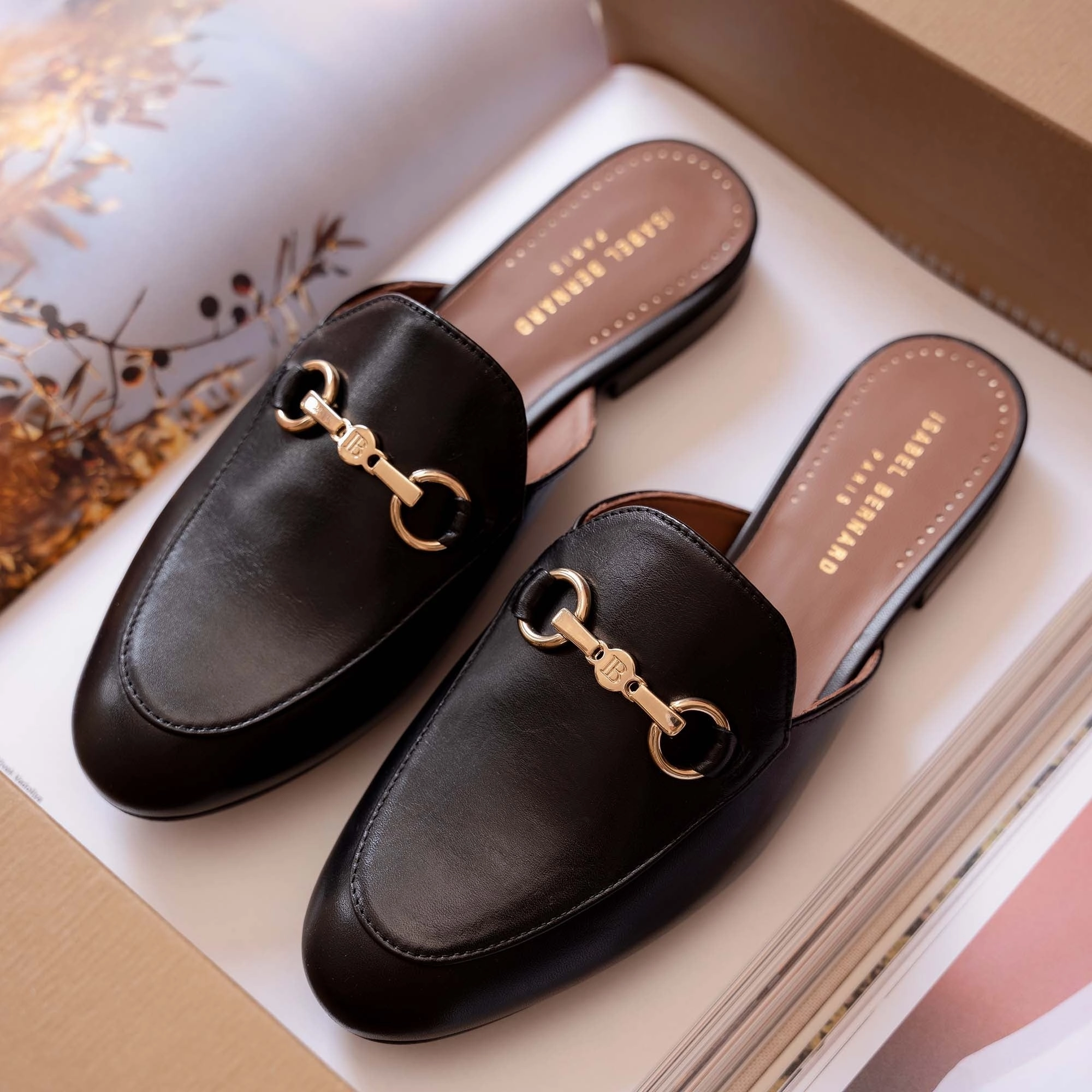 Vendme Fleur black calfskin leather slipper loafers Chelsea Boots With Wide Leg Pants