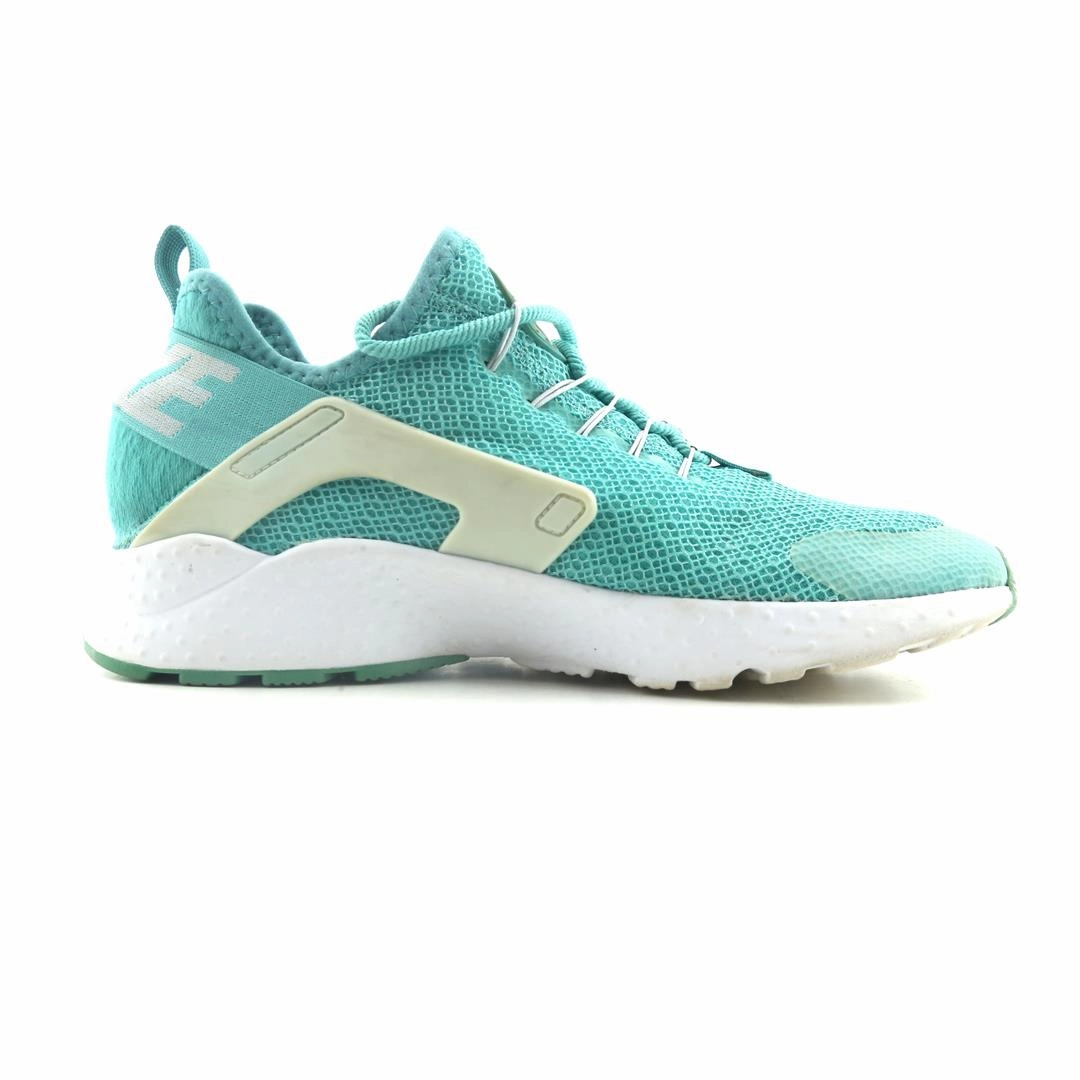 NIKE AIR HUARACHE Nike Shoes New Model
