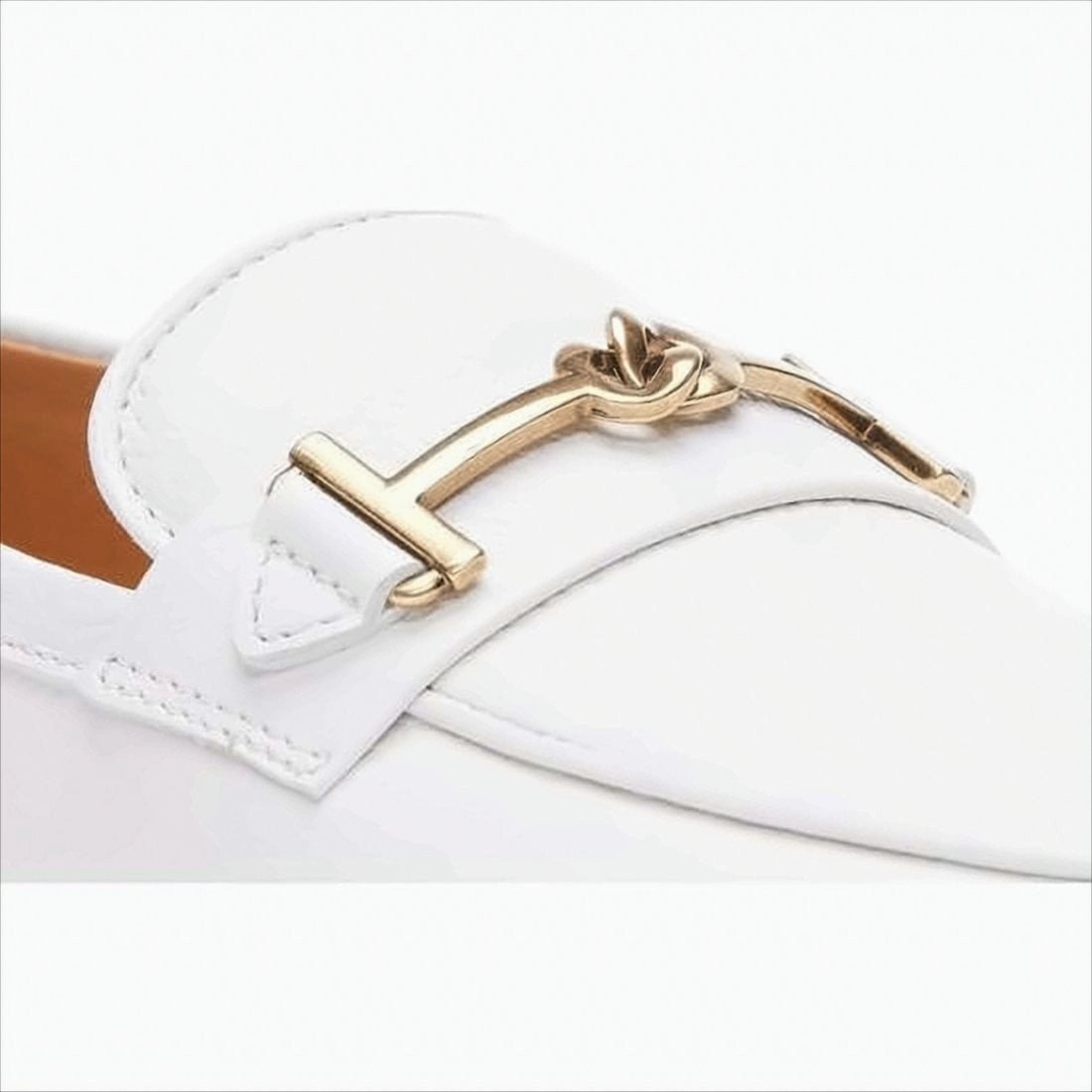 Loafers Casual Shoes Sleek Leather Loafers With Gold-Tone Bit Detail