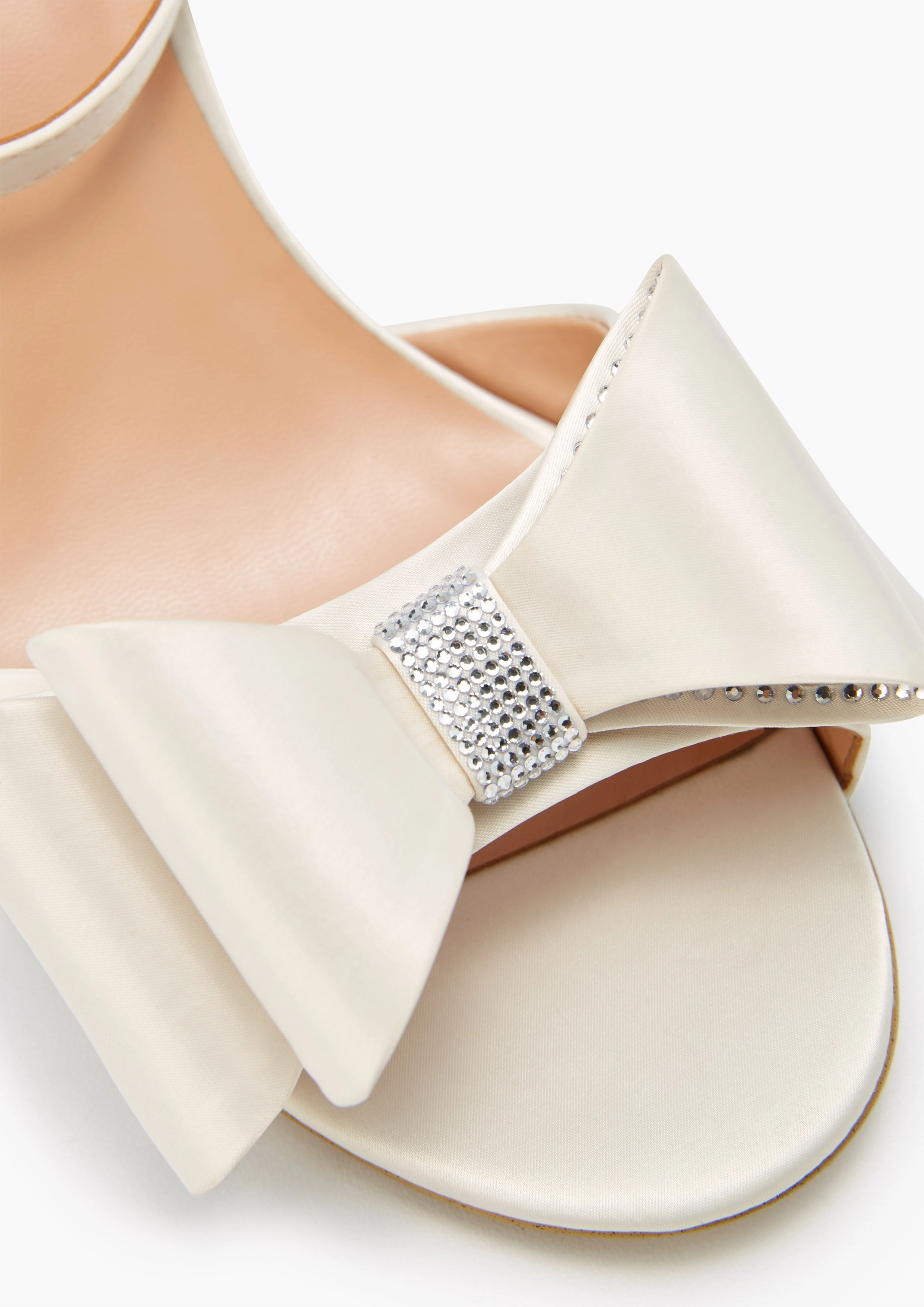 Hot Rods High Heels Icy High Heels Ivory