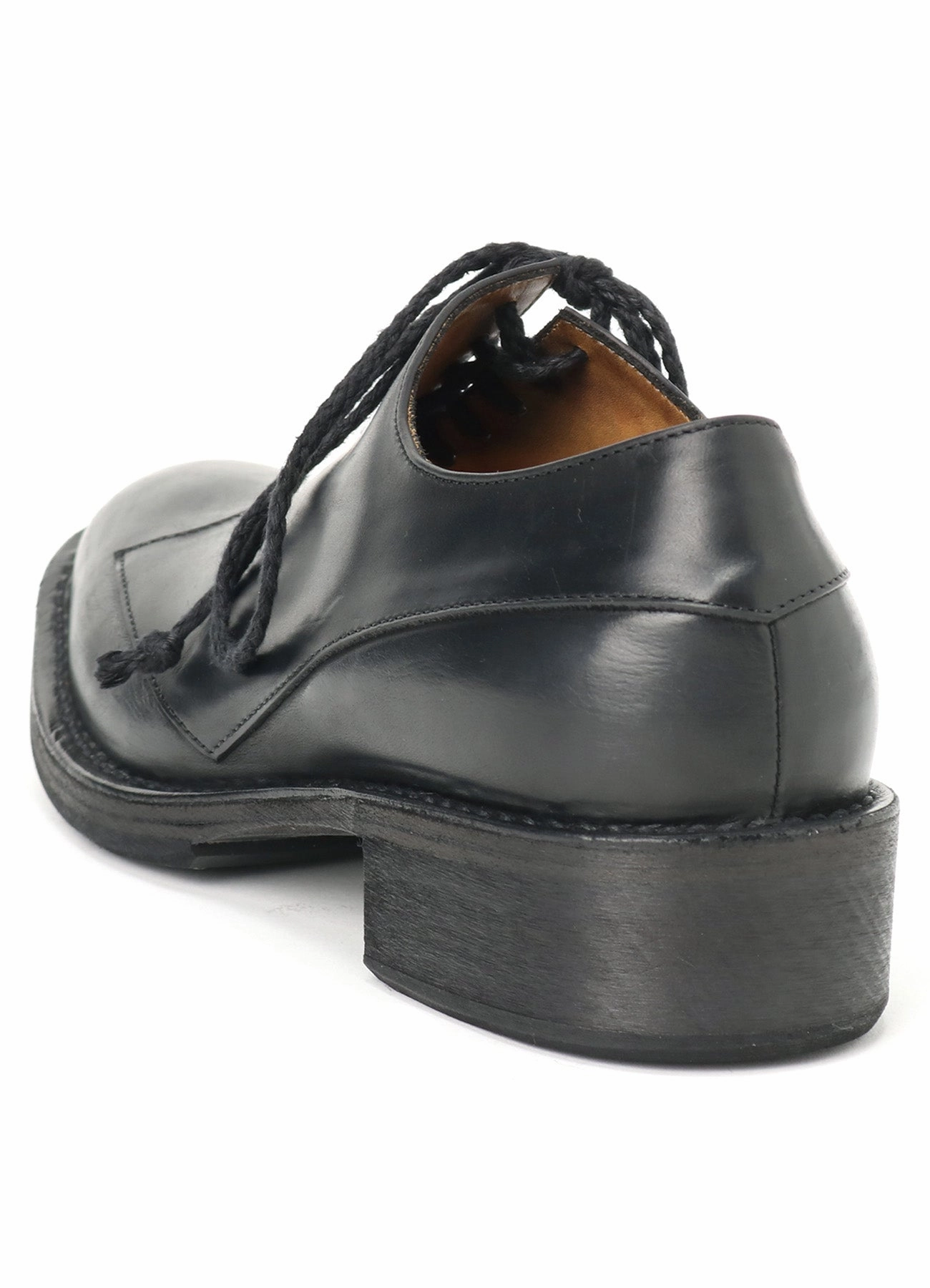 Different Ways To Lace Up Tennis Shoes TUMBLED COWHIDE LEATHER DERBY SHOES