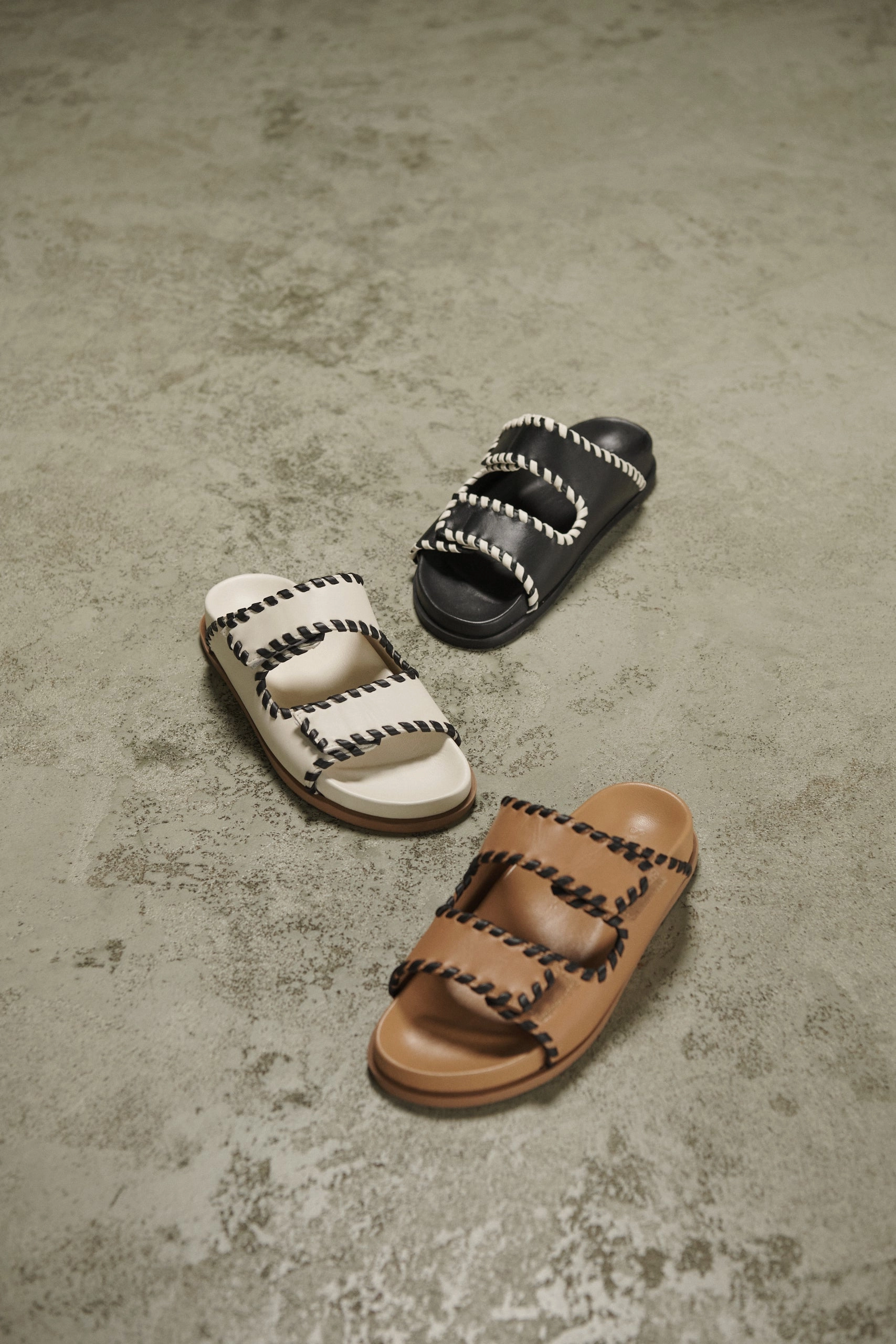 Fontelina Footbed Black/Off White Trim Mia Bow Slippers