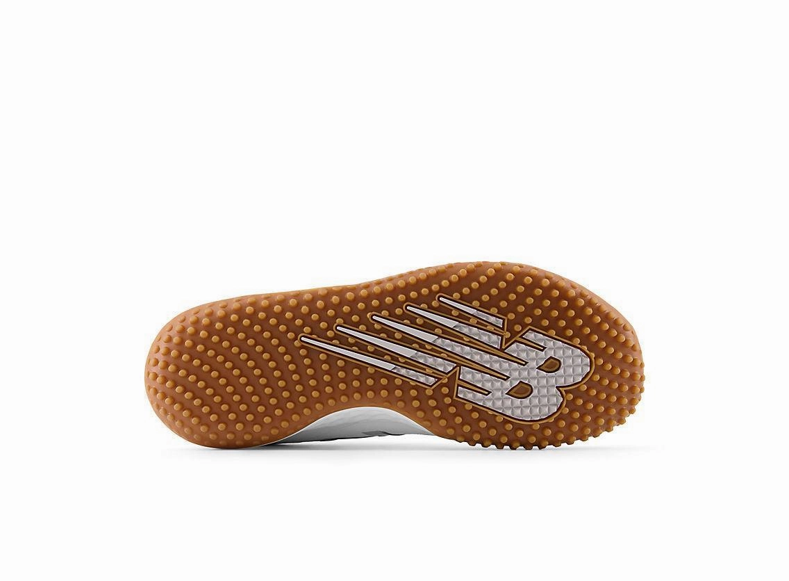New Balance.990 New Balance Men's Fresh Foam 3000 V6 Turf Baseball Shoes - White with Gum Rubber - T3000TW6