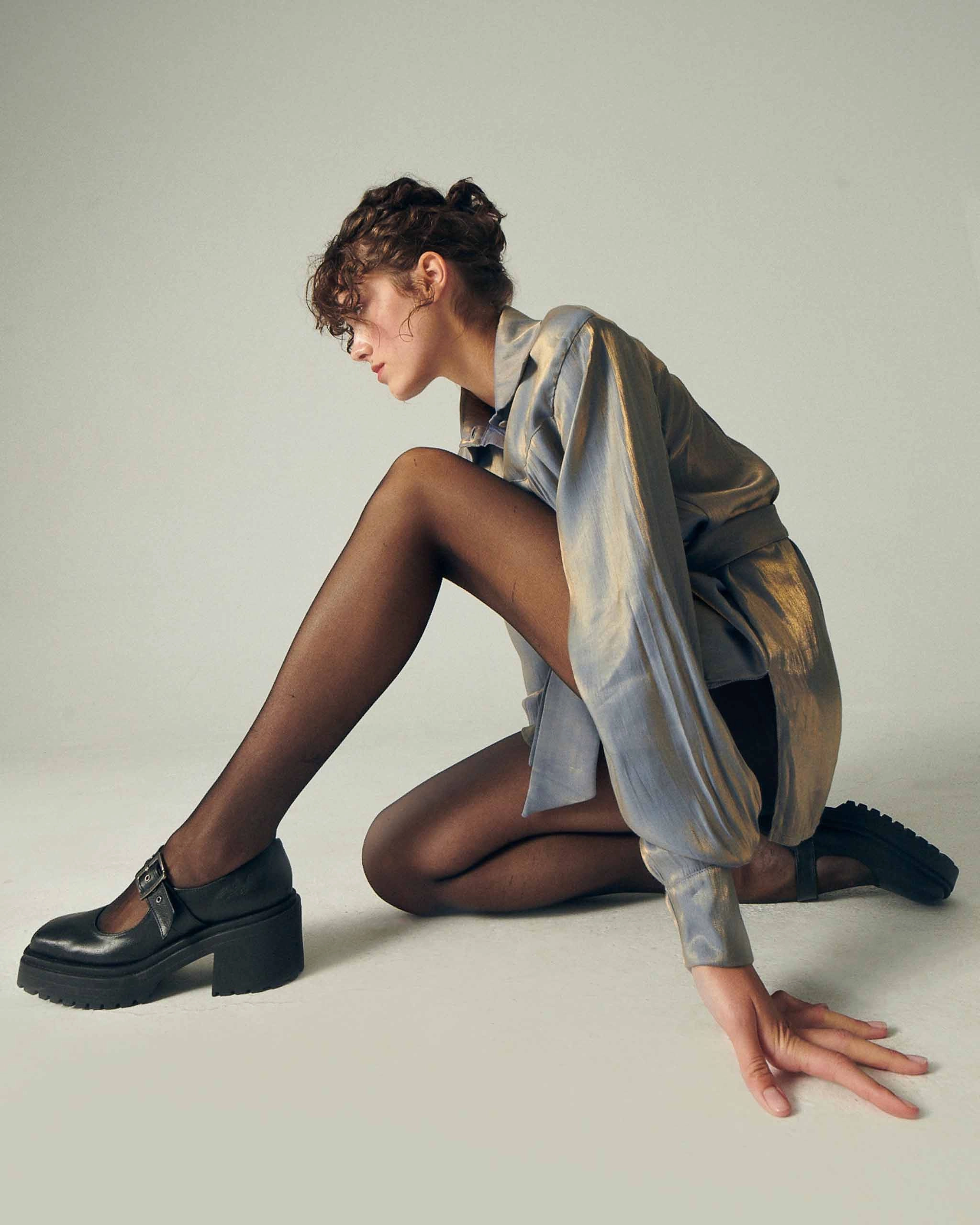 Comfortable Ballet Flat Shoes Squared Mary Jane Pumps Black made of Grape Leather