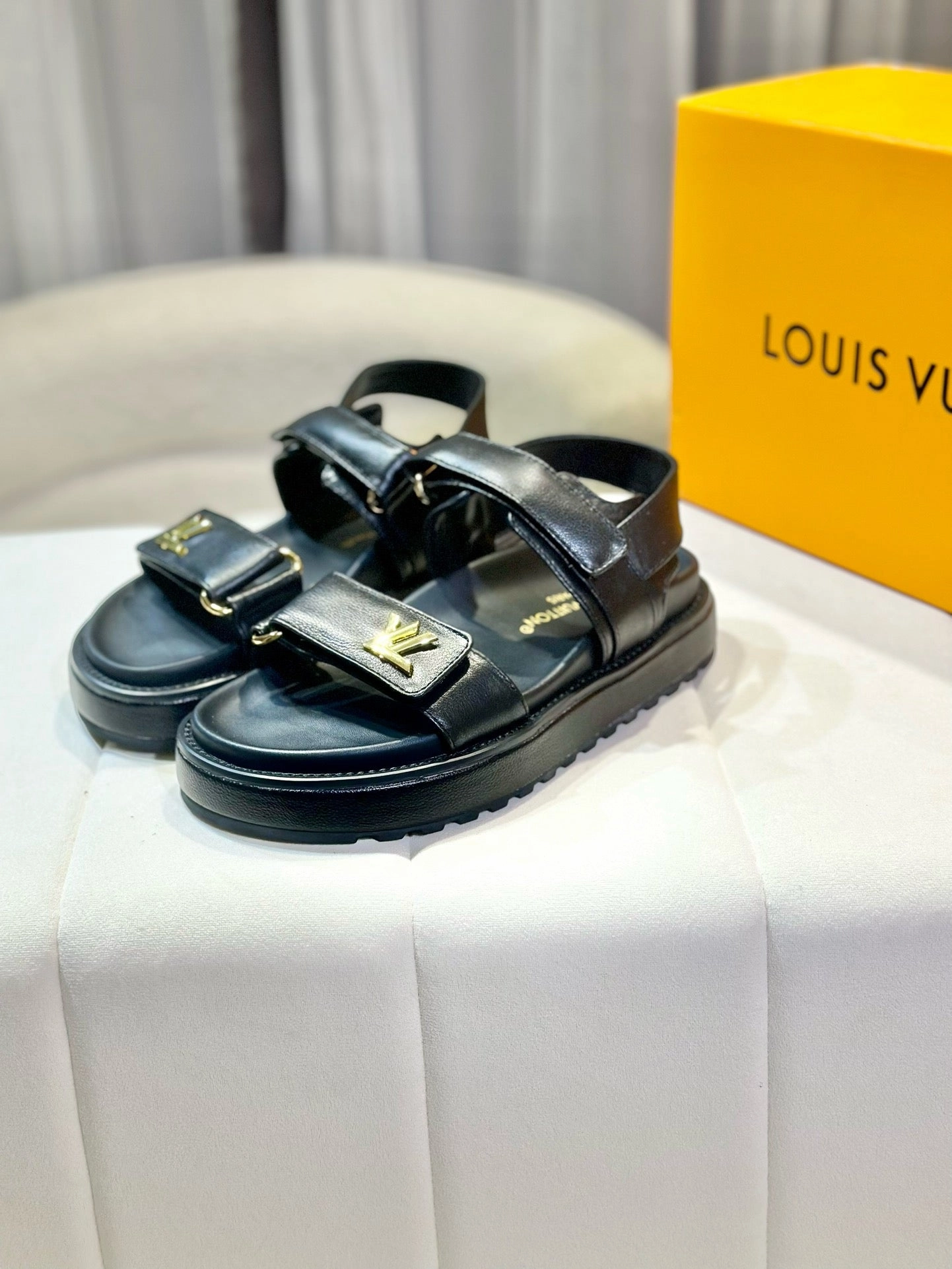 SE1374 LB Sandals / Size5-11