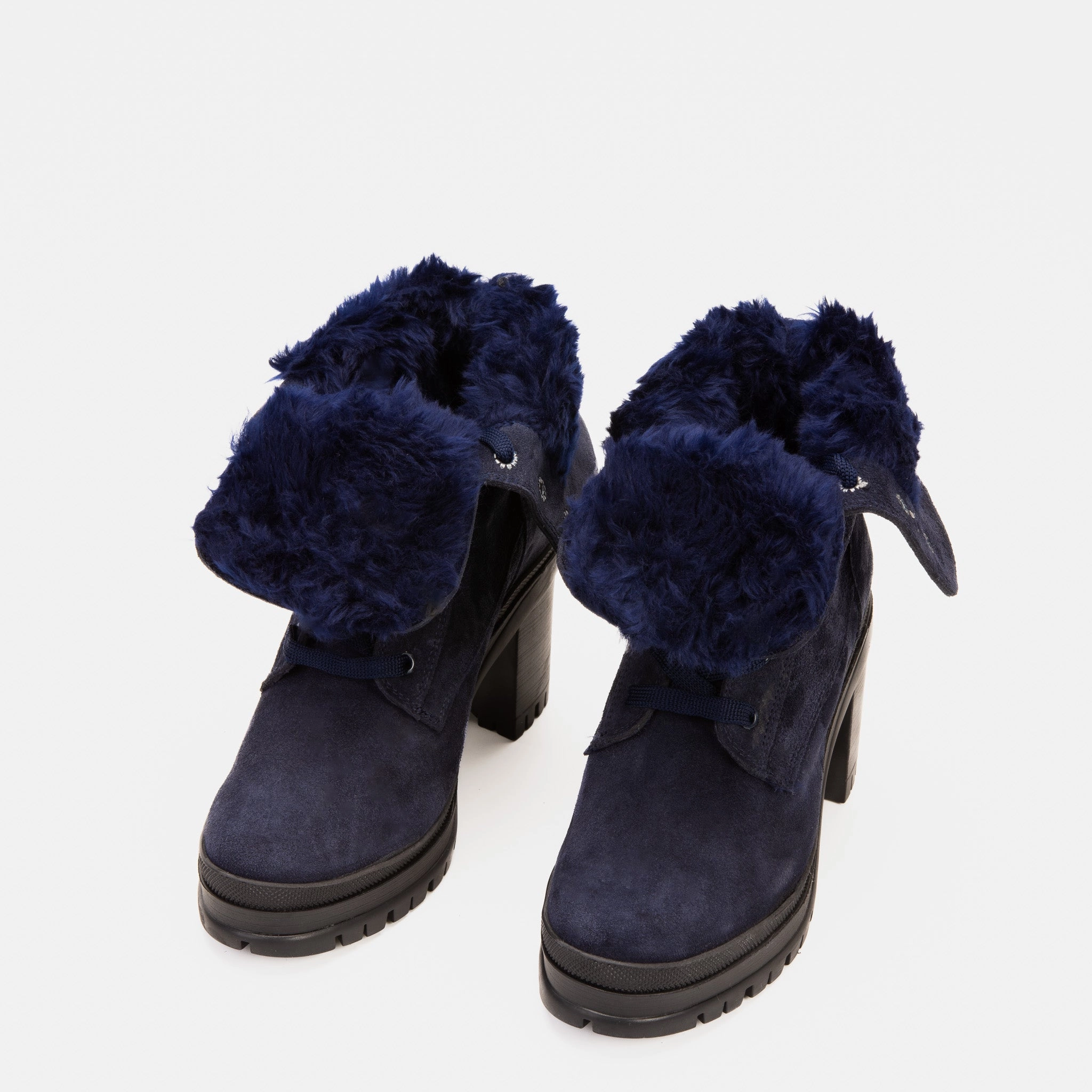 The Elera Navy Blue Leather Block Heel Women Boot Chain Chelsea Boots Men