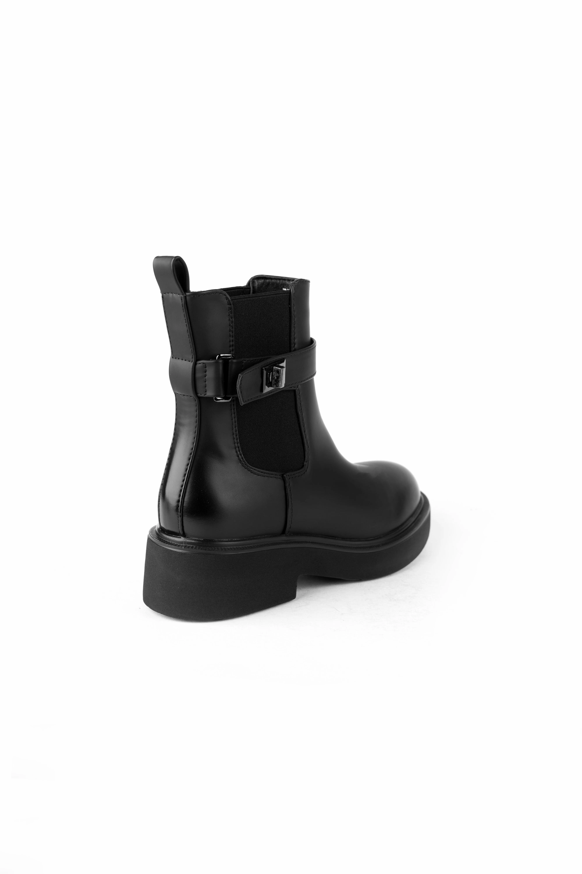The Lilloo 01-5595 Ankle Boots Patent