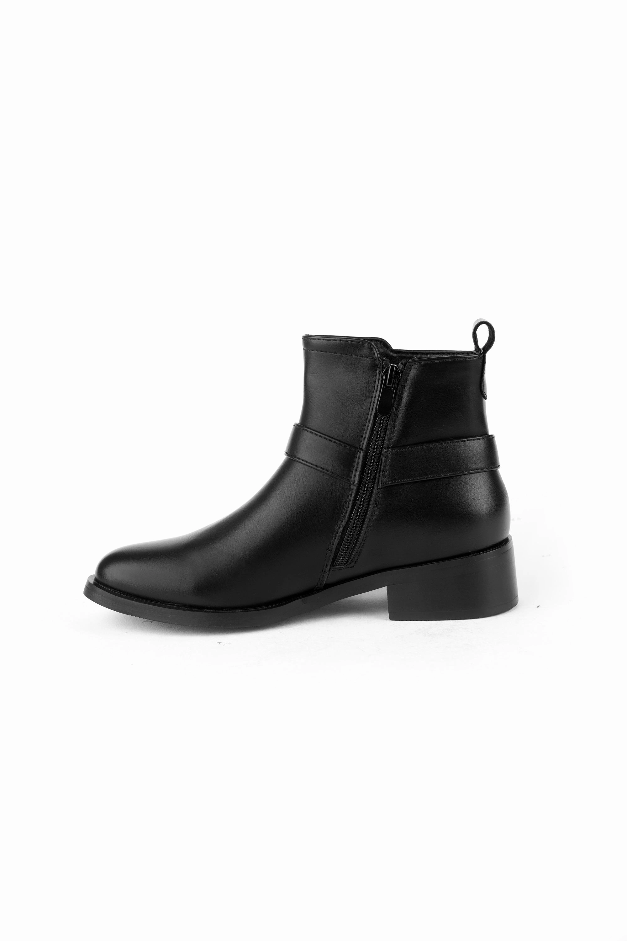 The Loren 01-5598 Comfortview Ankle Boots
