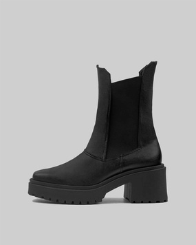 Squared chelsea boots Wide Shaft Chelsea Boots
