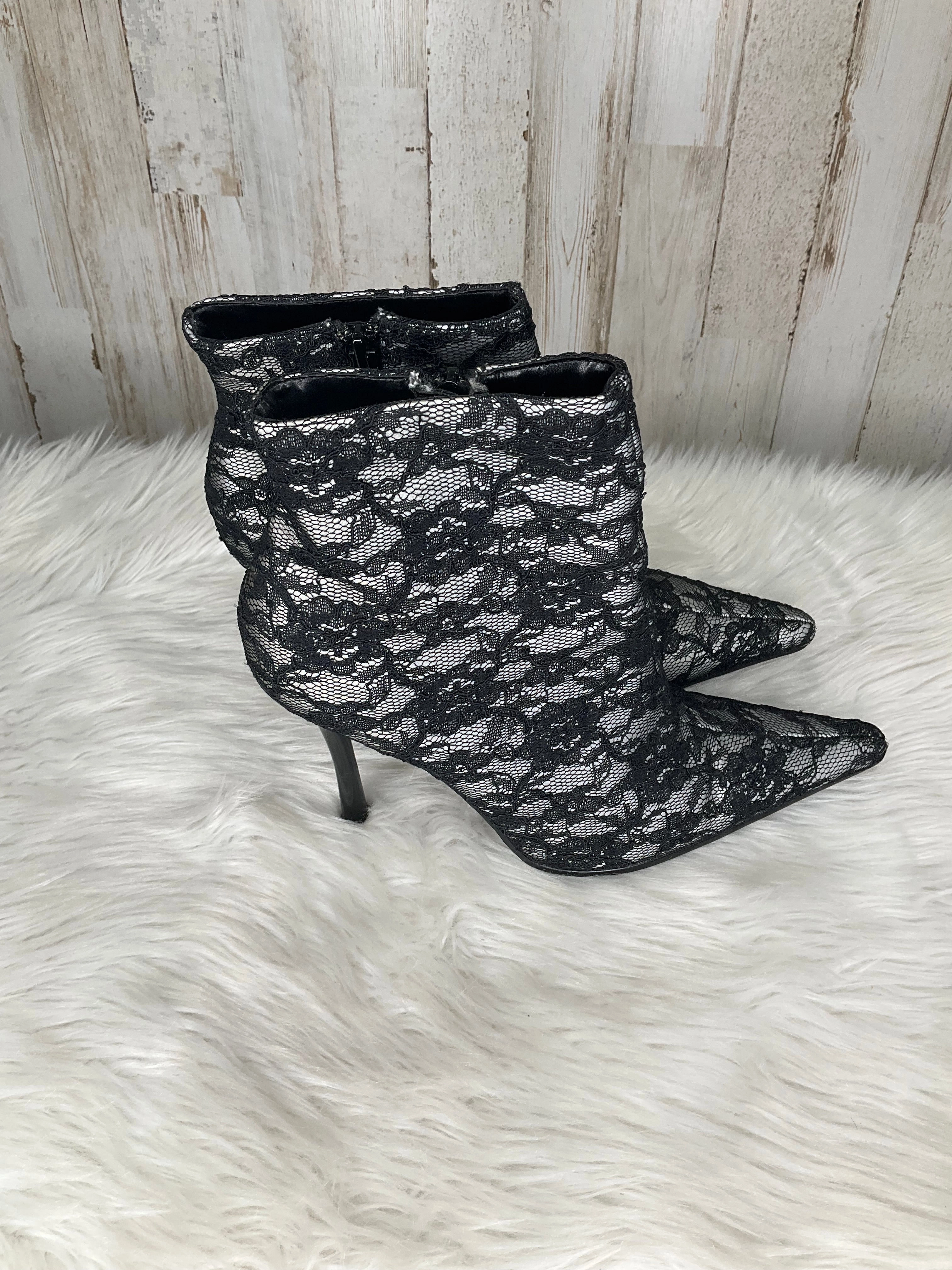 Boots Ankle Heels By Bakers Shoes  Size: 8.5 Flat Fashion Ankle Boots