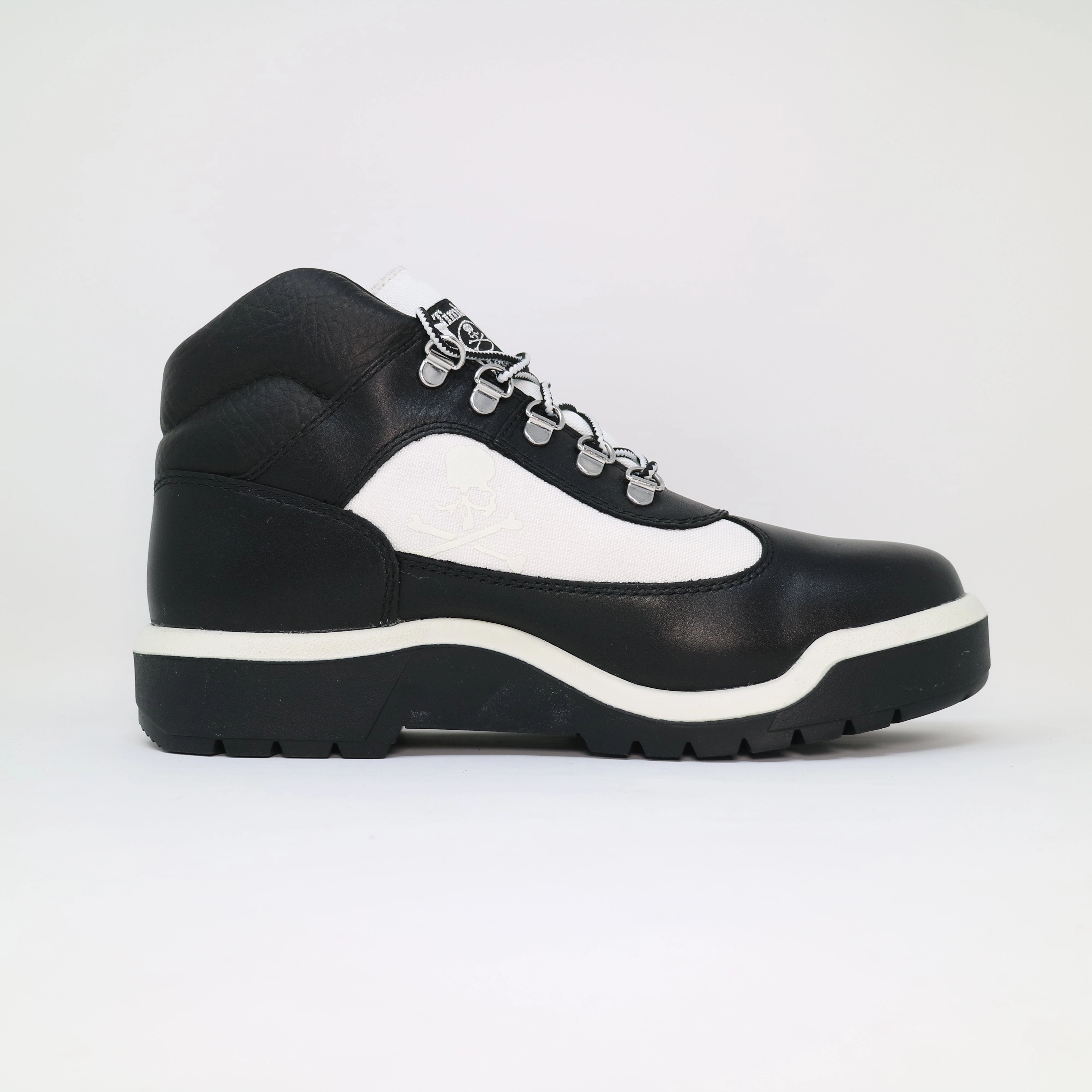 Walking In Hiking Boots Men's Timberland x Mastermind Field Boot - Black