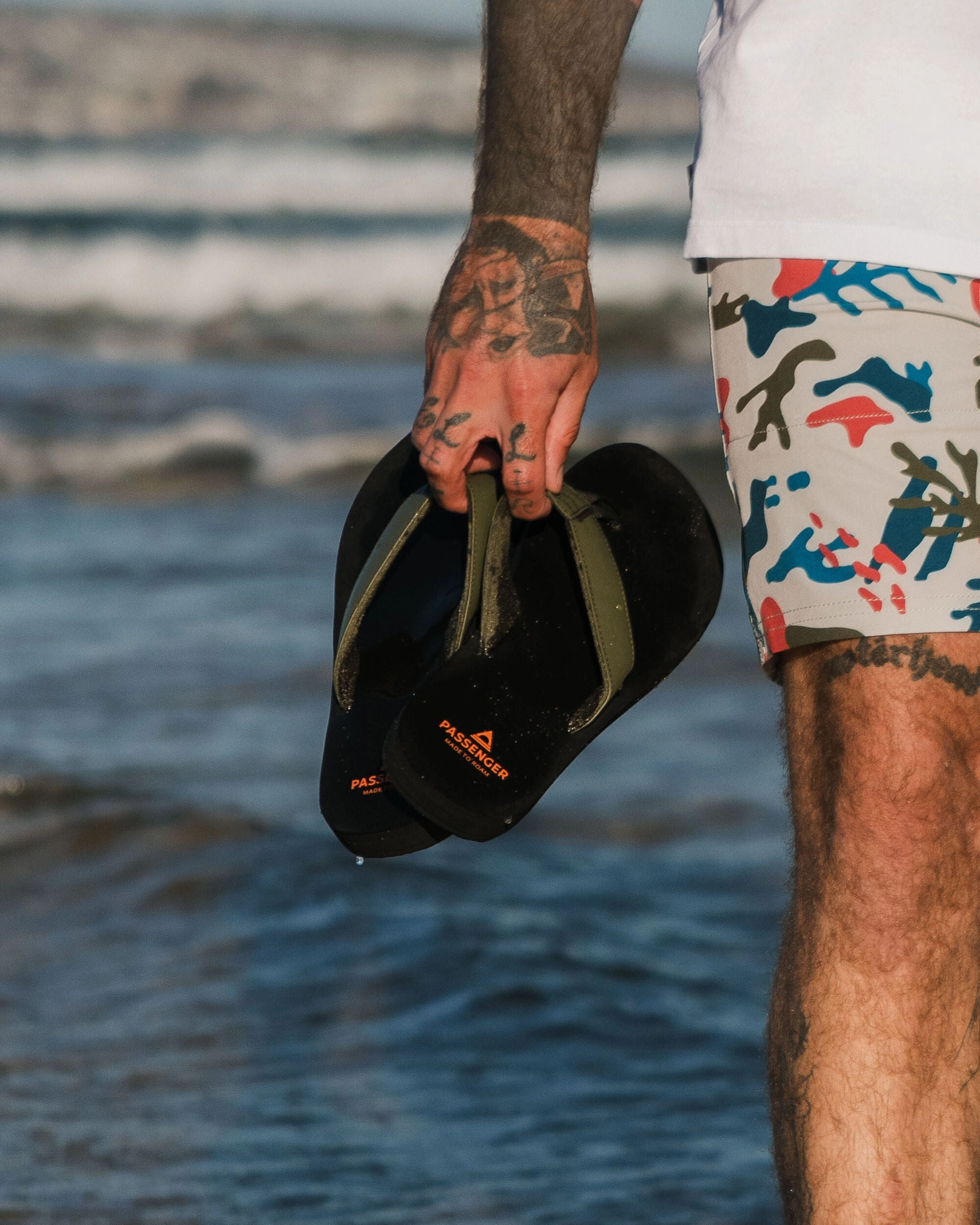 Santos Flip Flop - Khaki Flip Flops Vs Sandals Vs Slides