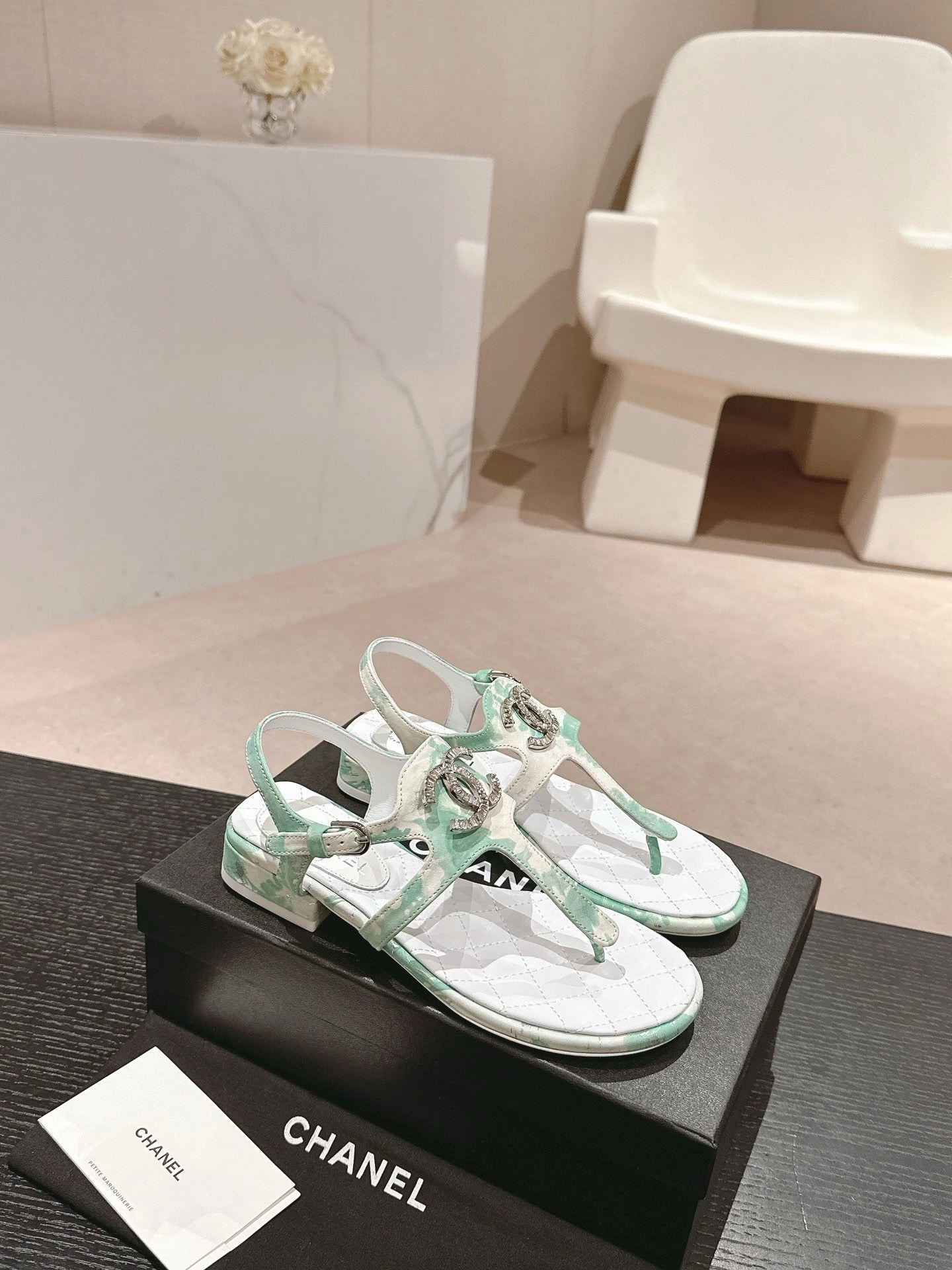 SE1409 CC Sandals / Size4-11 Dress Flat Shoes With Arch Support