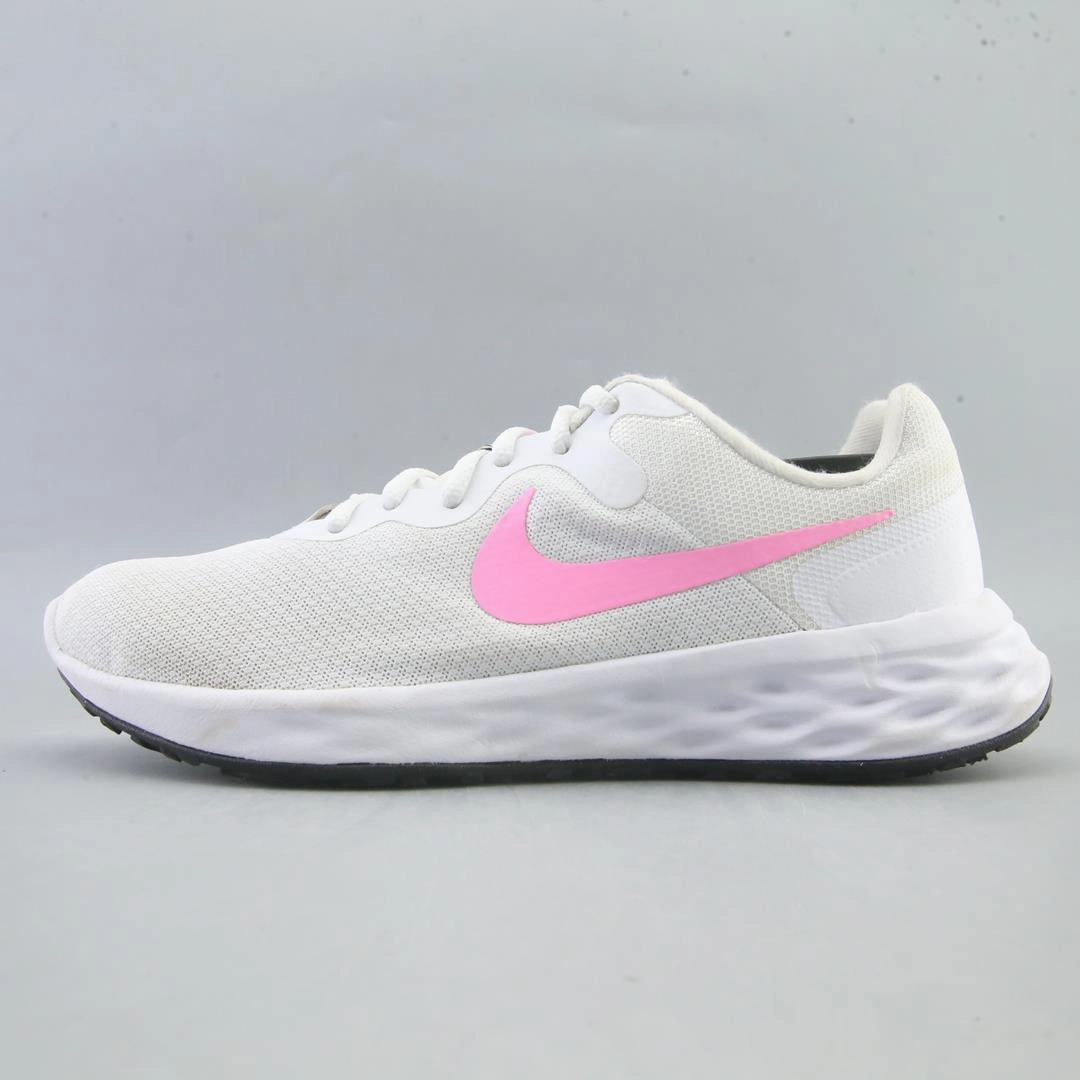 Nike Streetgato Indoor Soccer Shoes NIKE REVOLUTION 6