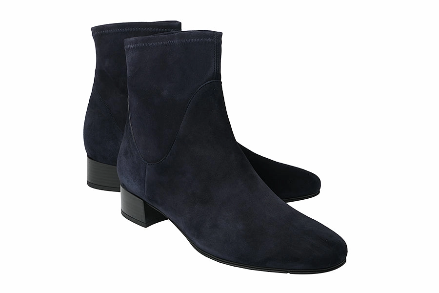 Br Softer Navy Heel Chelsea Ankle Boots