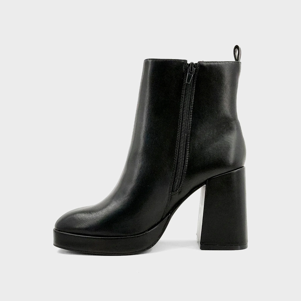 WADI Chelsea Boots Refined Stitch