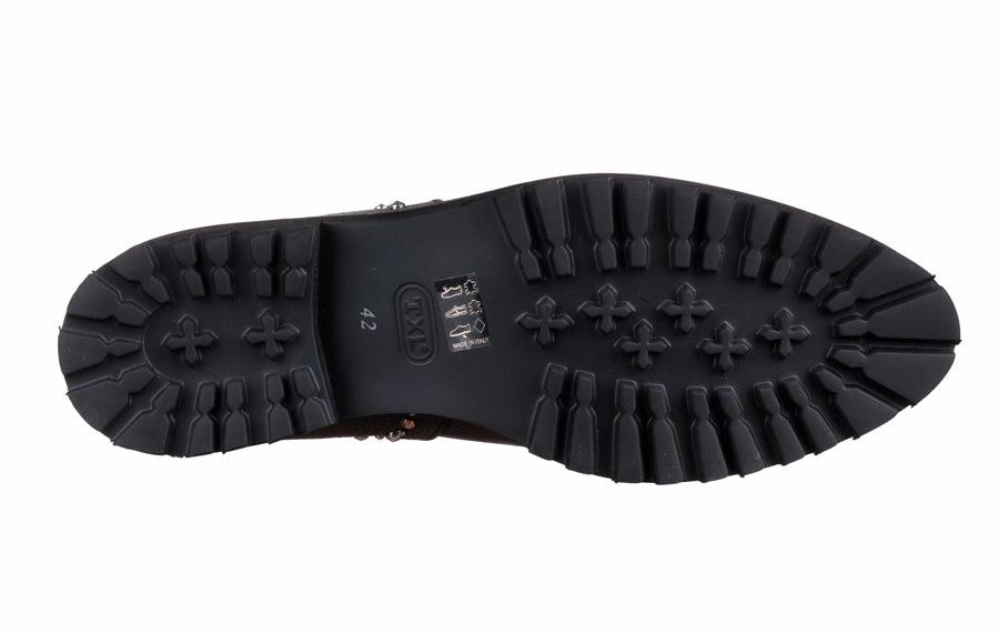 Eva Studs Black Leather Ankle Boots Size 4.5